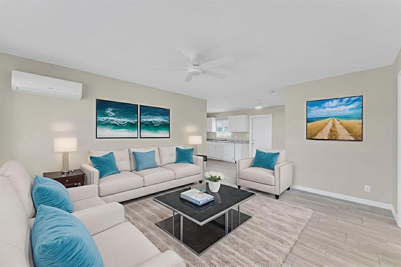 Image 3 of 9 For 2935 Washington St