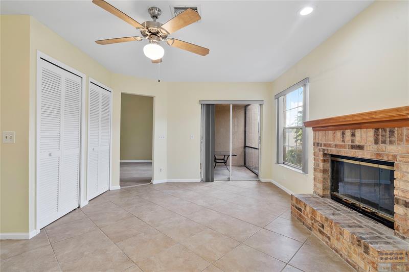 Image 11 of 32 For 10856 Cypress Glen Dr  10856