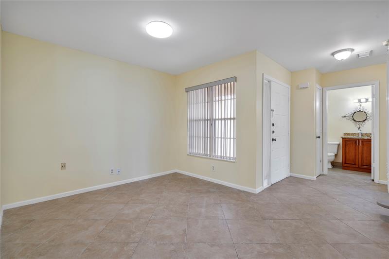 Image 12 of 32 For 10856 Cypress Glen Dr  10856