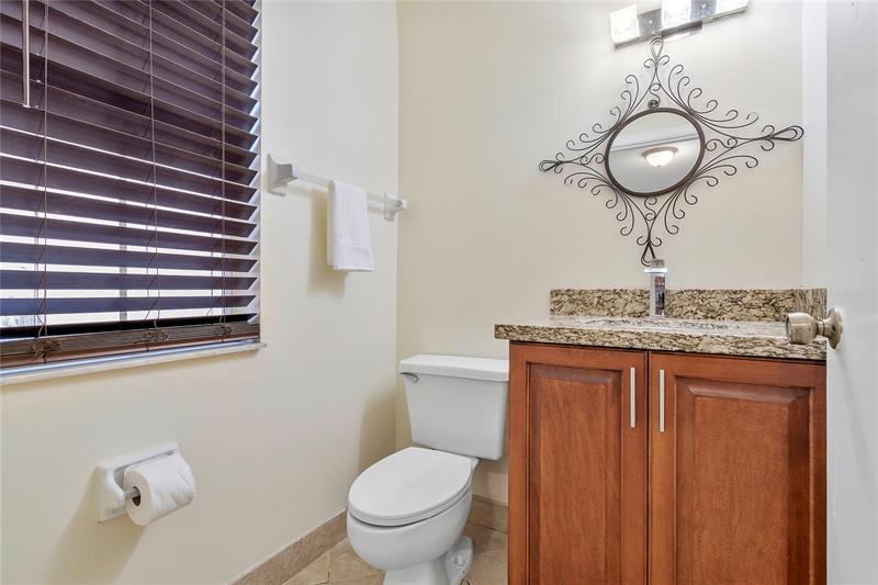 Image 13 of 32 For 10856 Cypress Glen Dr  10856