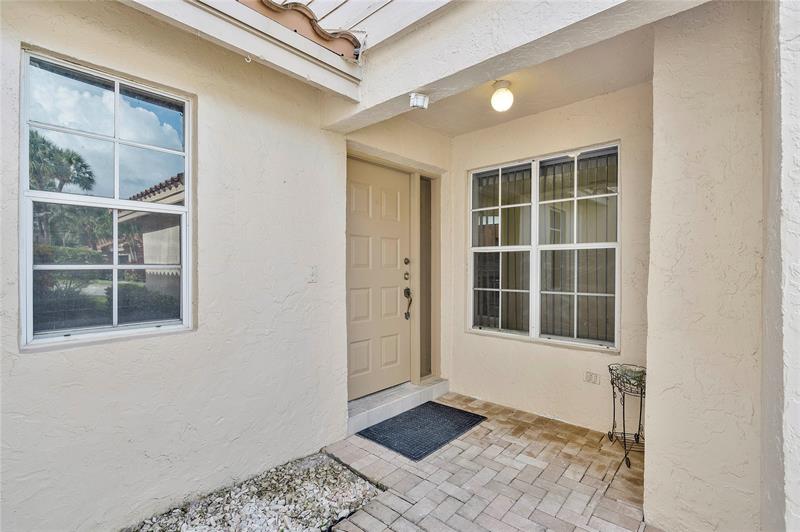 Image 32 of 32 For 10856 Cypress Glen Dr  10856