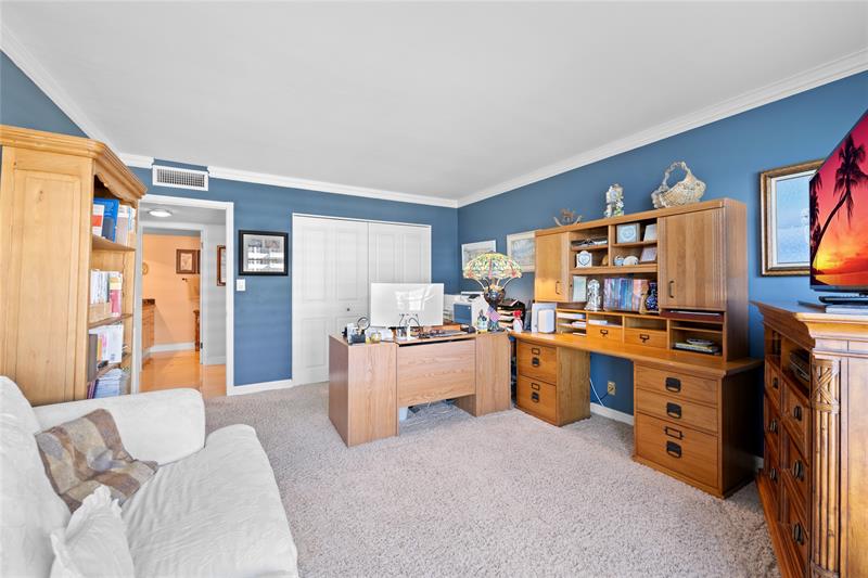 Image 23 of 53 For 3900 Galt Ocean Dr  1017