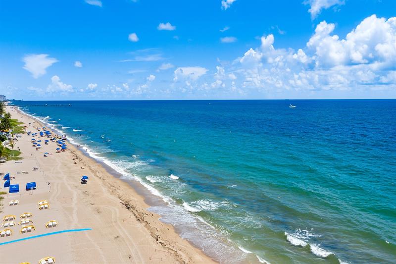 Image 41 of 53 For 3900 Galt Ocean Dr  1017