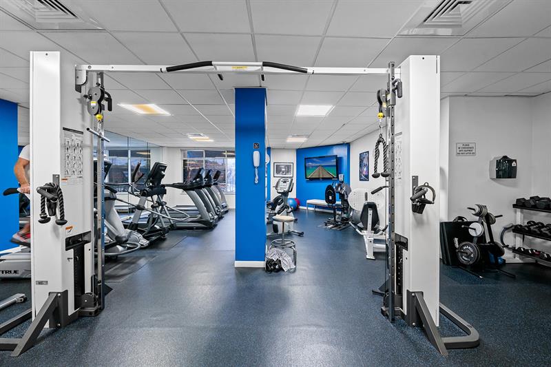 Image 50 of 53 For 3900 Galt Ocean Dr  1017