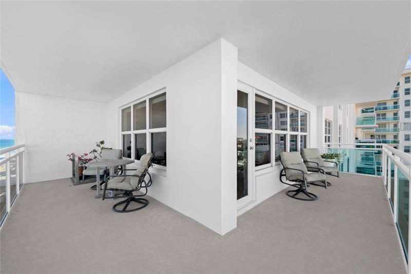 Image 7 of 53 For 3900 Galt Ocean Dr  1017