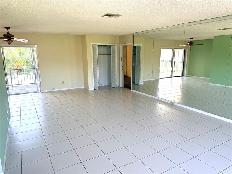 Image 7 of 15 For 1962 6th St  3b