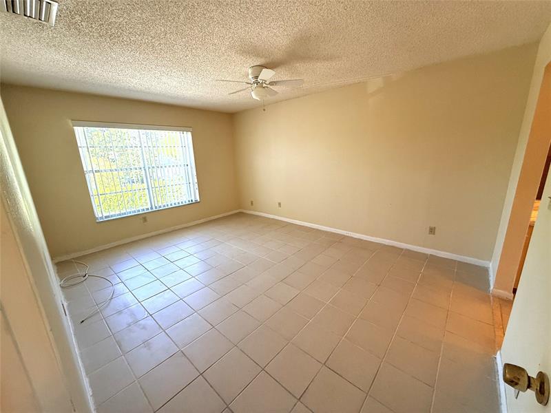 Image 9 of 15 For 1962 6th St  3b