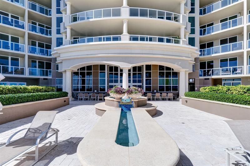 Image 22 of 97 For 1063 Hillsboro Mile  501