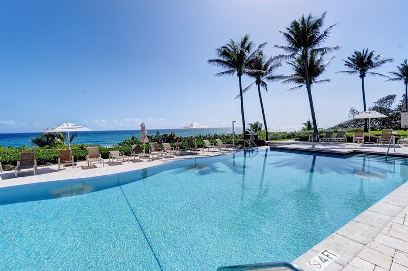 Image 24 of 97 For 1063 Hillsboro Mile  501