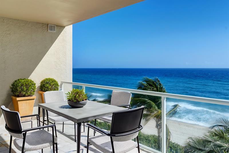 Image 37 of 97 For 1063 Hillsboro Mile  501