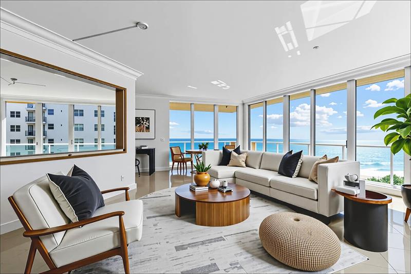 Image 43 of 97 For 1063 Hillsboro Mile  501