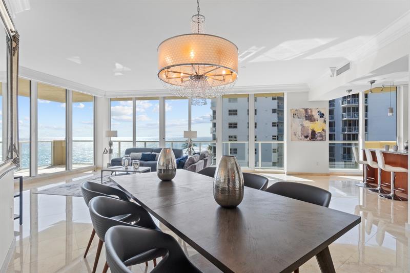 Image 45 of 97 For 1063 Hillsboro Mile  501