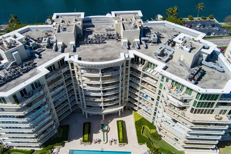 Image 6 of 97 For 1063 Hillsboro Mile  501