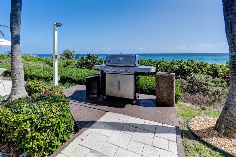 Image 80 of 97 For 1063 Hillsboro Mile  501