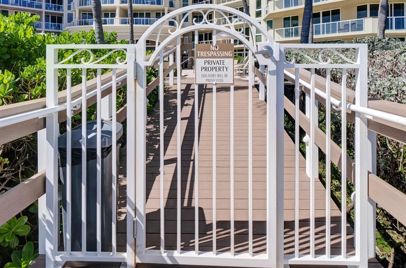 Image 87 of 97 For 1063 Hillsboro Mile  501