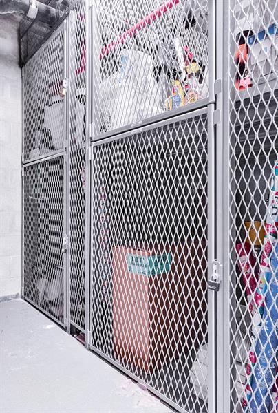 Image 89 of 97 For 1063 Hillsboro Mile  501