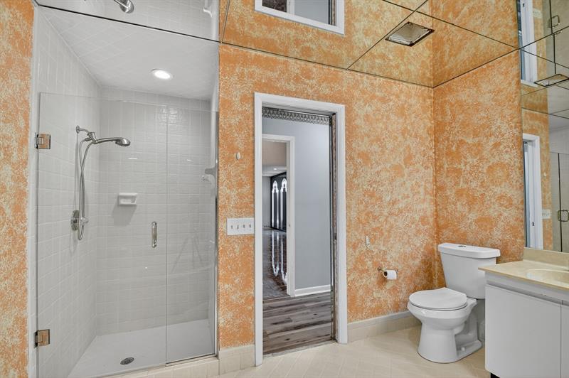 Image 29 of 99 For 6869 Fountains Cir  6869