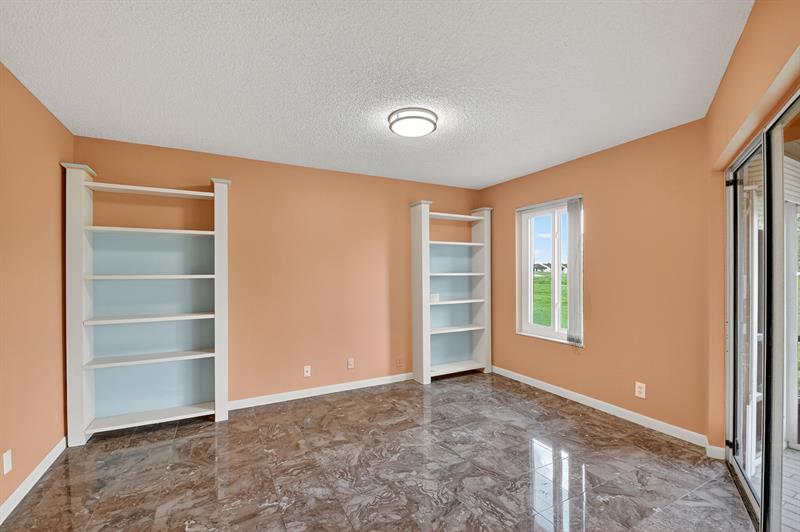 Image 30 of 99 For 6869 Fountains Cir  6869