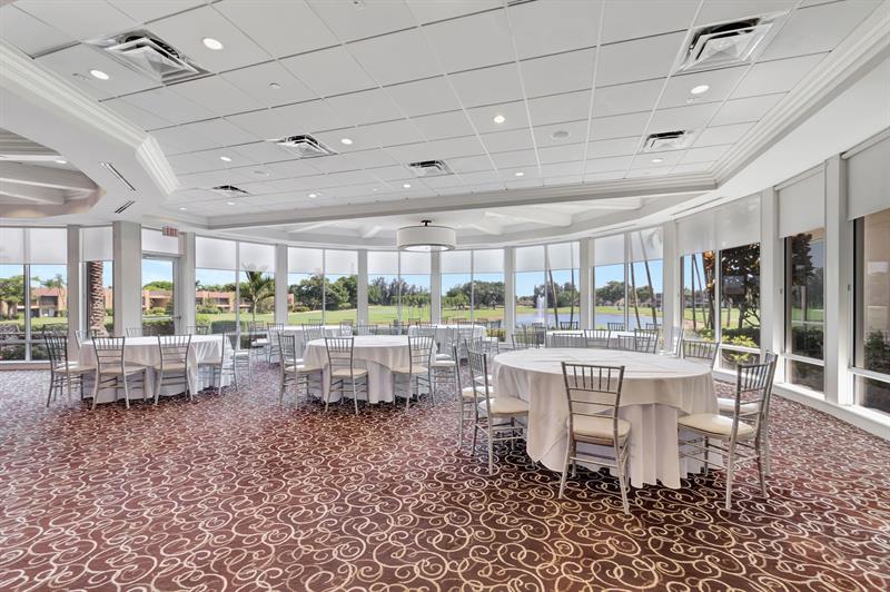 Image 76 of 99 For 6869 Fountains Cir  6869