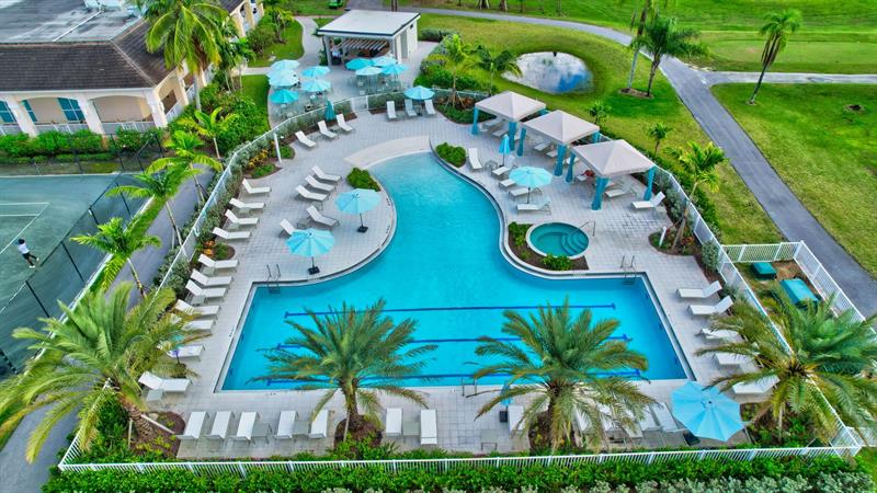 Image 84 of 99 For 6869 Fountains Cir  6869