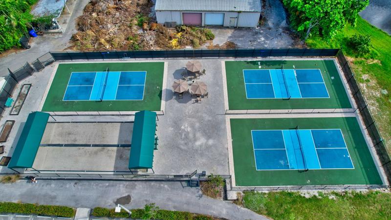 Image 87 of 99 For 6869 Fountains Cir  6869