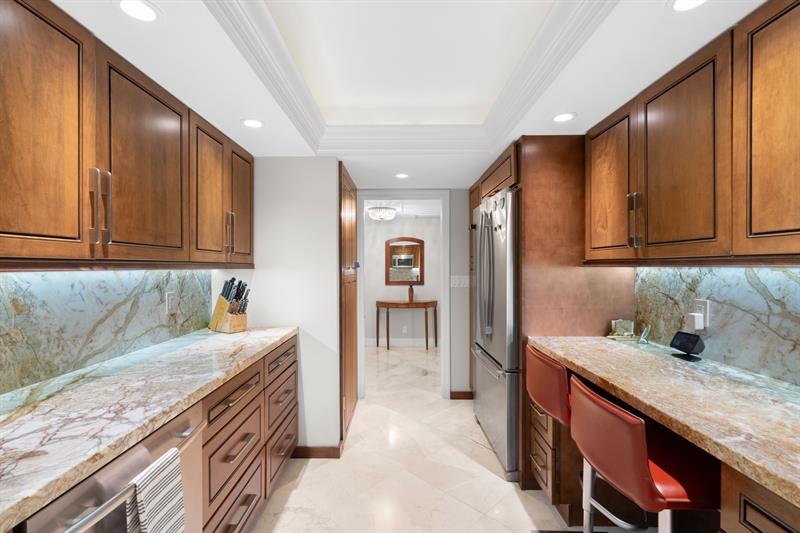 Image 13 of 30 For 800 Cypress Grove Dr  306