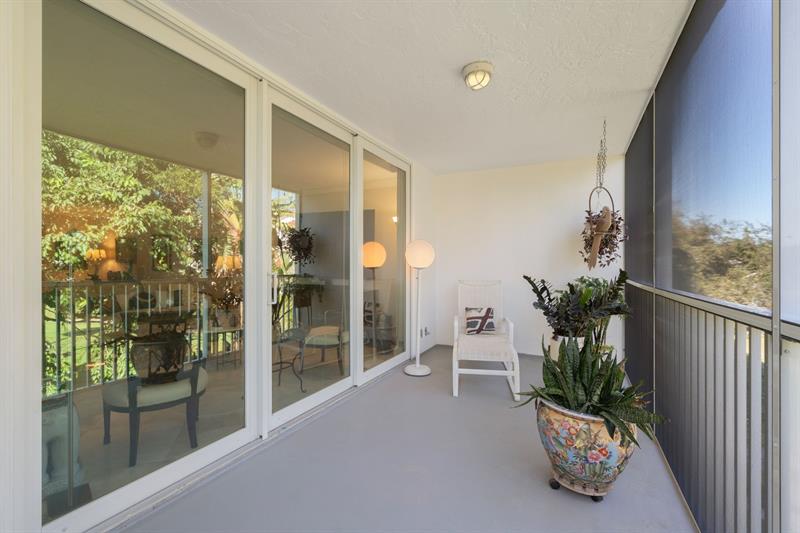 Image 20 of 30 For 800 Cypress Grove Dr  306