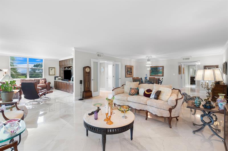 Image 22 of 30 For 800 Cypress Grove Dr  306