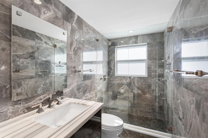 Image 25 of 30 For 800 Cypress Grove Dr  306