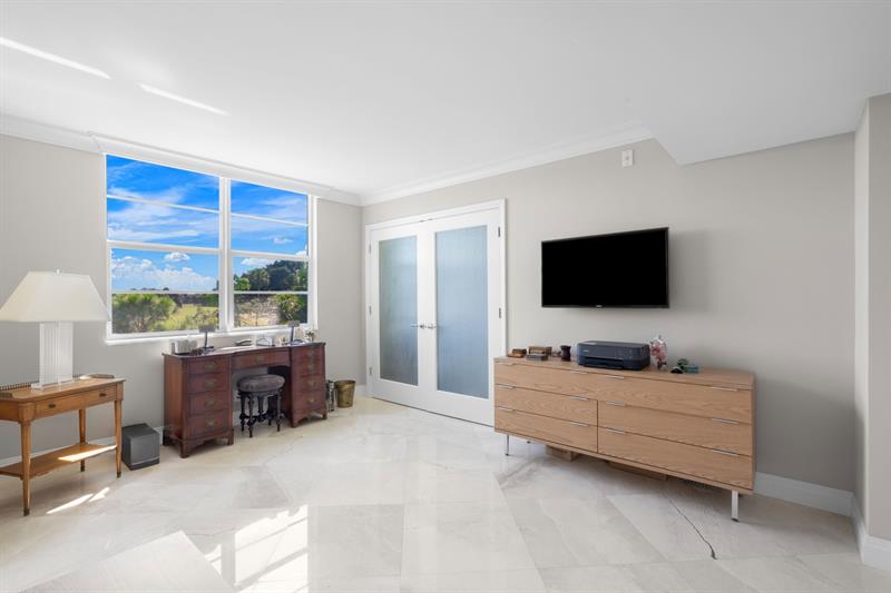 Image 26 of 30 For 800 Cypress Grove Dr  306