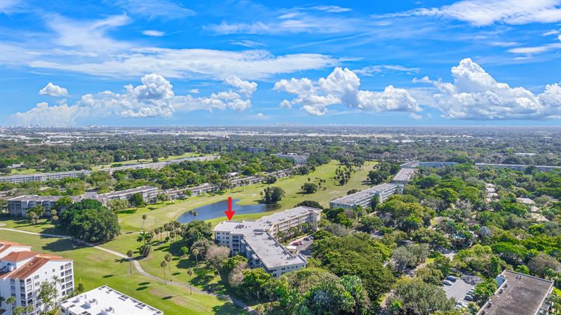 Image 28 of 30 For 800 Cypress Grove Dr  306