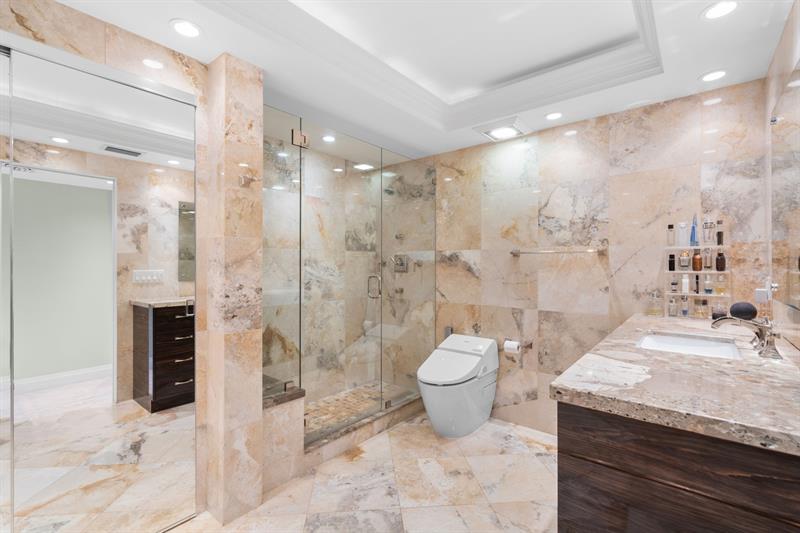 Image 8 of 30 For 800 Cypress Grove Dr  306