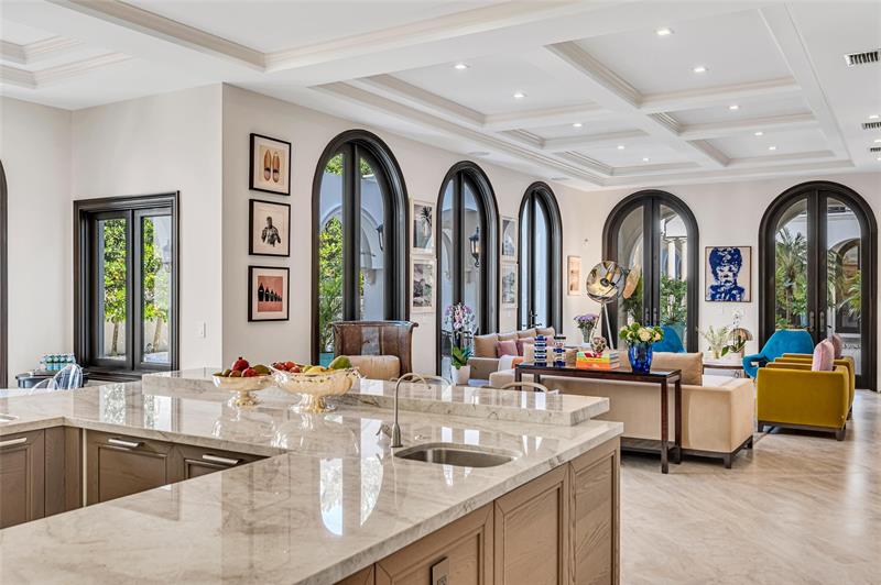 Image 26 of 68 For 4955 83rd St