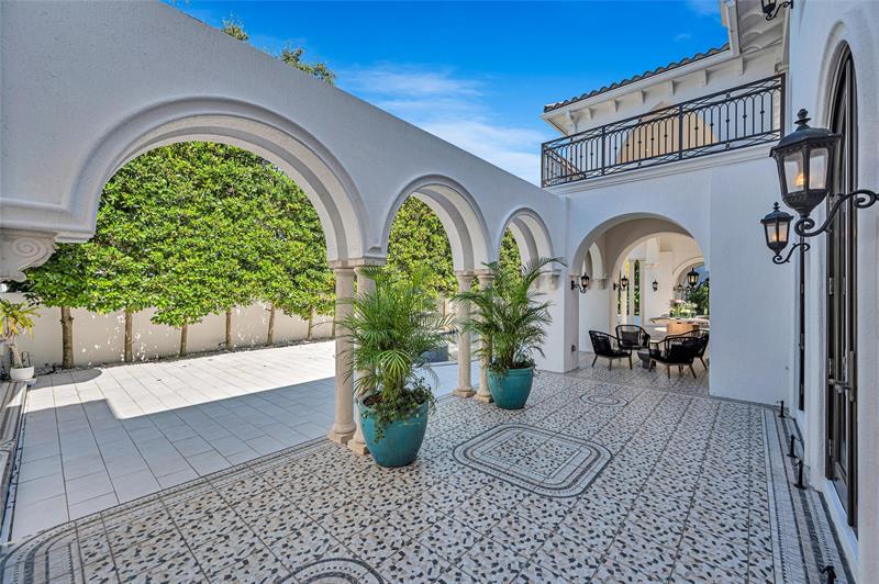 Image 29 of 68 For 4955 83rd St