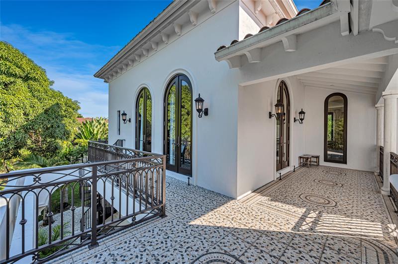 Image 40 of 68 For 4955 83rd St