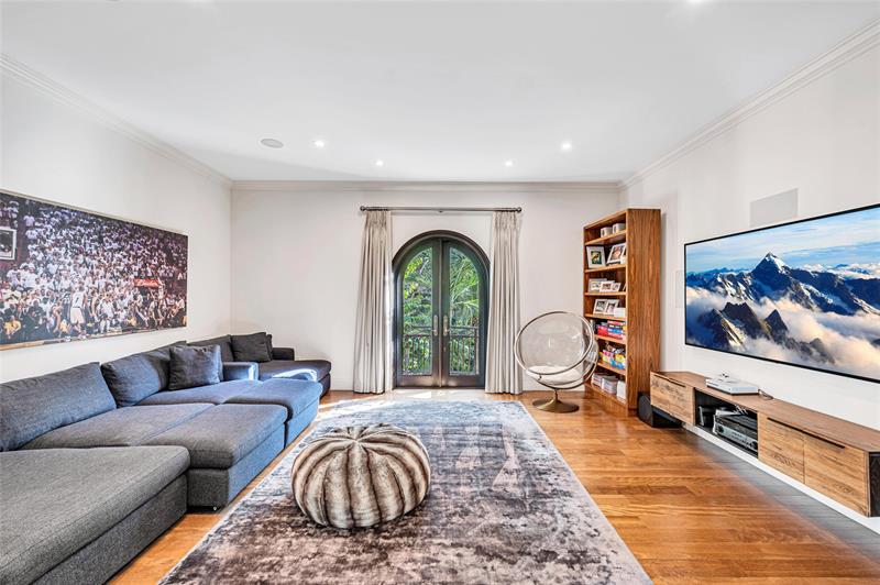 Image 41 of 68 For 4955 83rd St