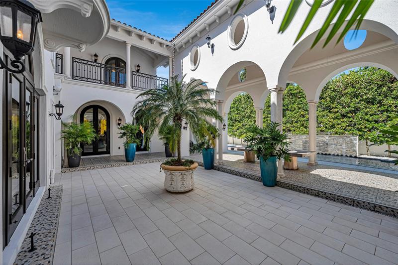 Image 51 of 68 For 4955 83rd St