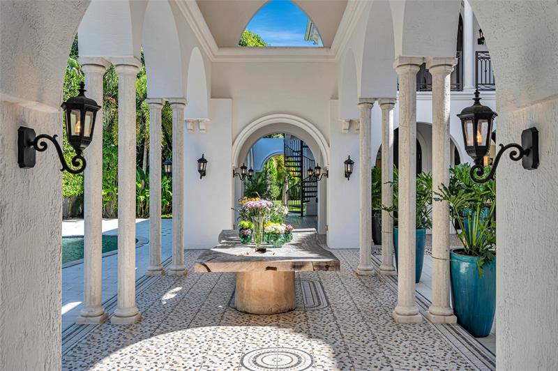 Image 53 of 68 For 4955 83rd St