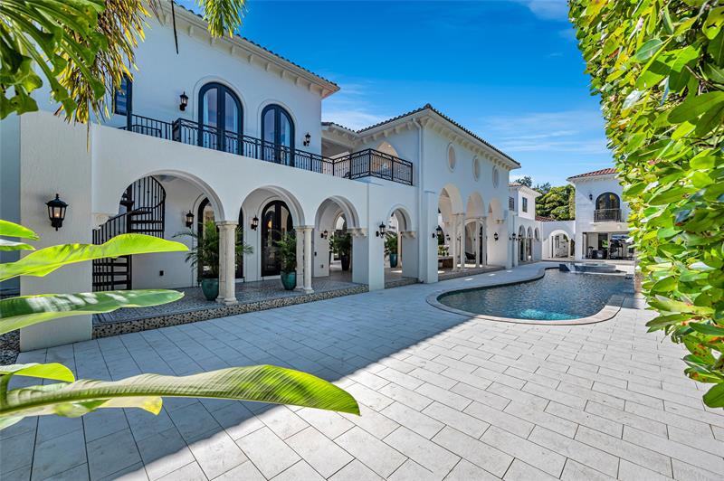 Image 56 of 68 For 4955 83rd St