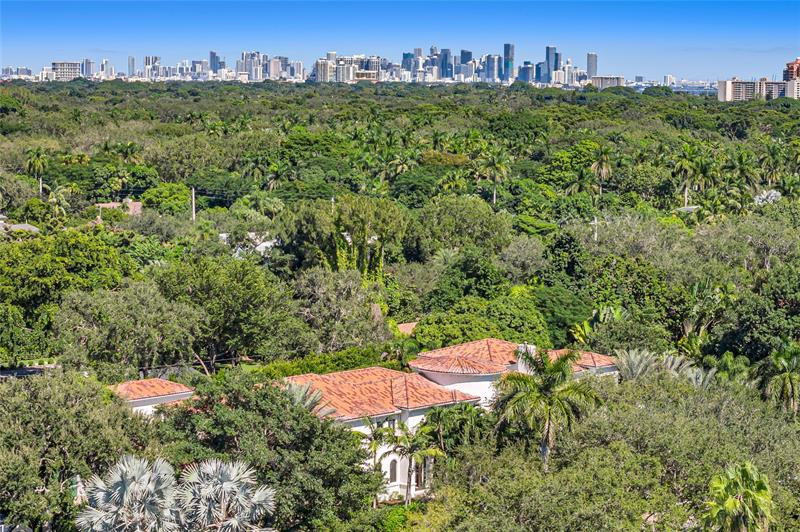 Image 66 of 68 For 4955 83rd St