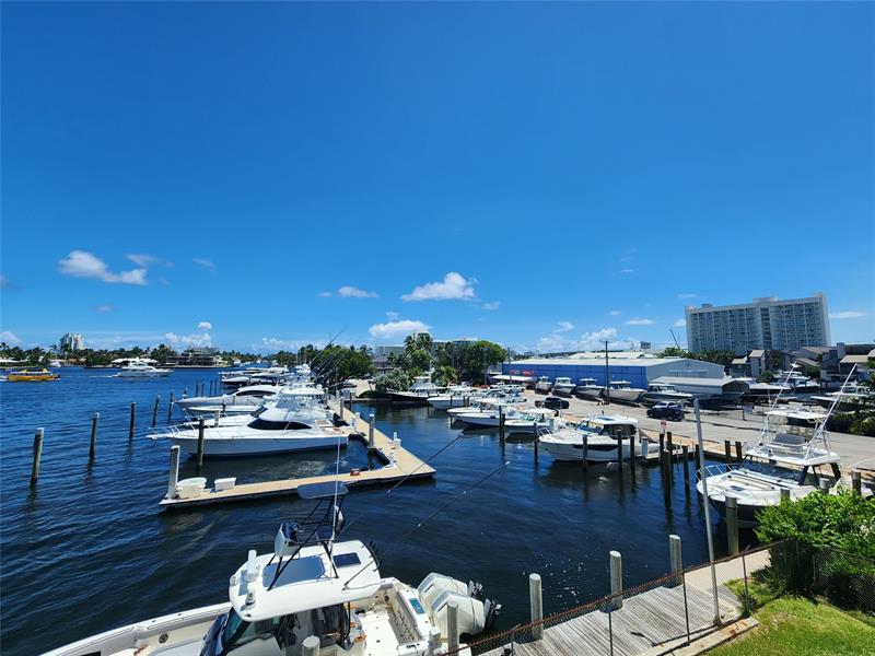 Image 20 of 27 For 1777 15th St  322