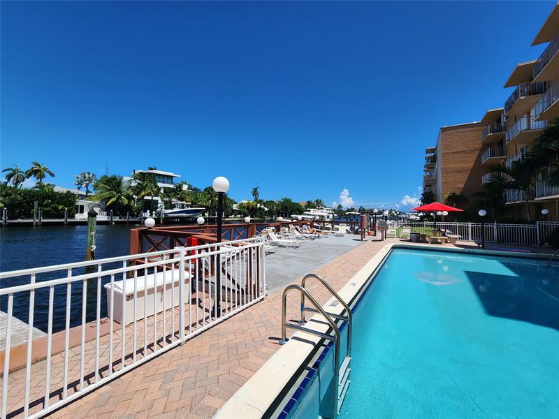 Image 23 of 27 For 1777 15th St  322