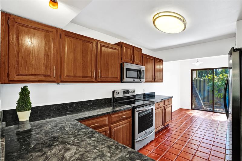 Image 15 of 70 For 81 17th Ct  