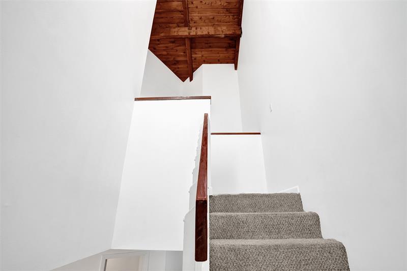 Image 28 of 70 For 81 17th Ct  