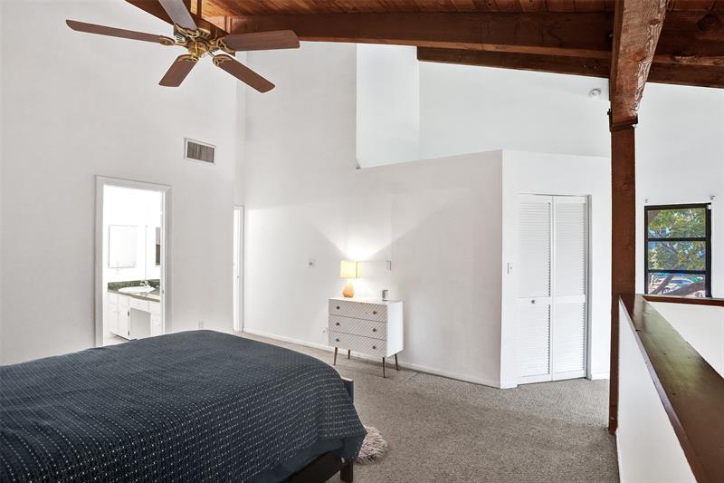 Image 36 of 70 For 81 17th Ct  