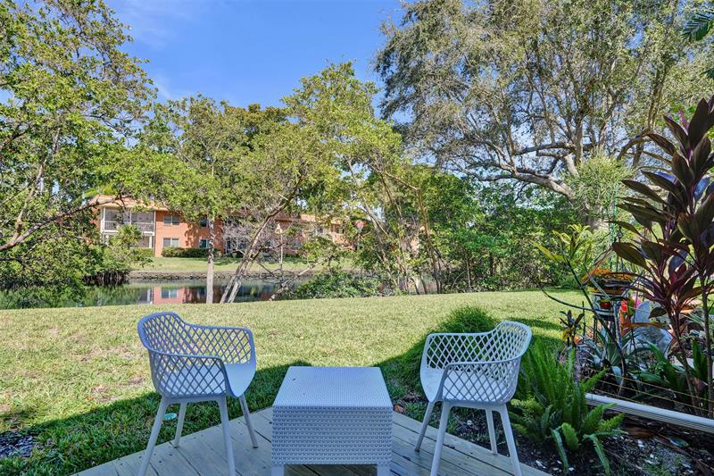 Image 56 of 70 For 81 17th Ct  