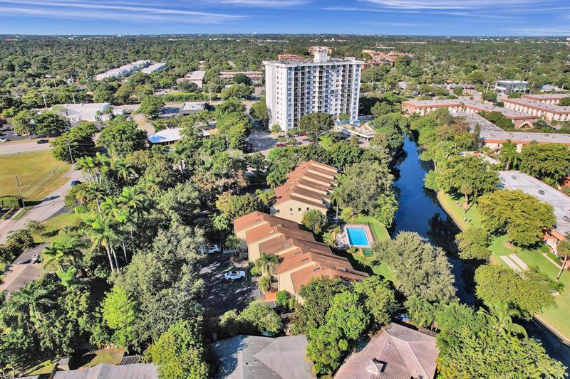 Image 68 of 70 For 81 17th Ct  