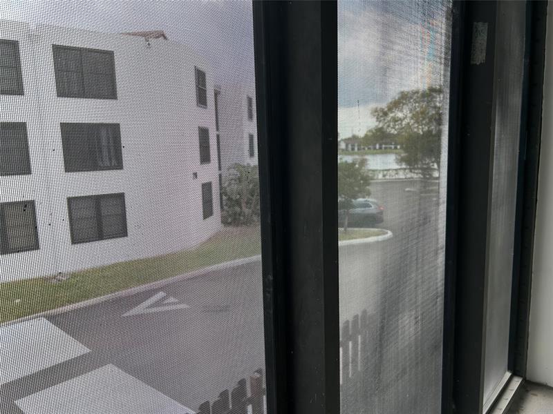 Image 18 of 23 For 211 Lake Pointe Dr  212