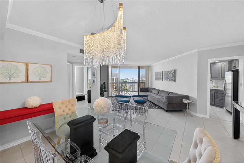 Image 43 of 54 For 20185 Country Club Dr 2409