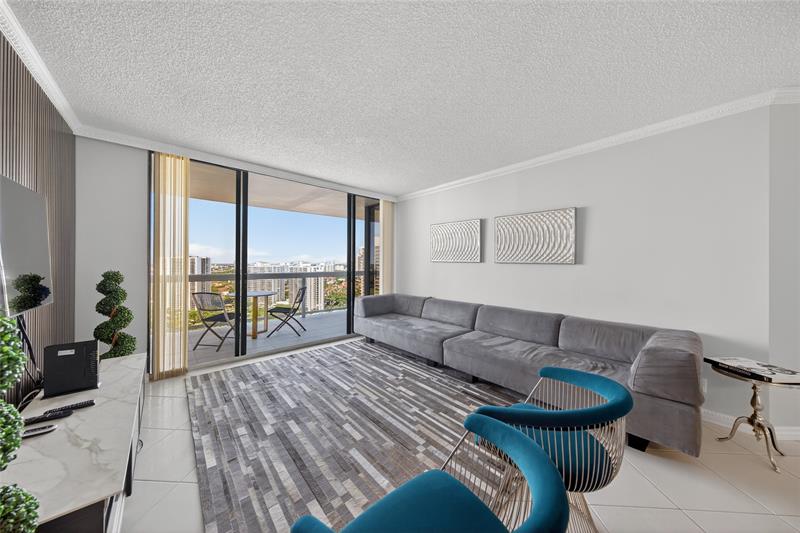 Image 50 of 54 For 20185 Country Club Dr 2409